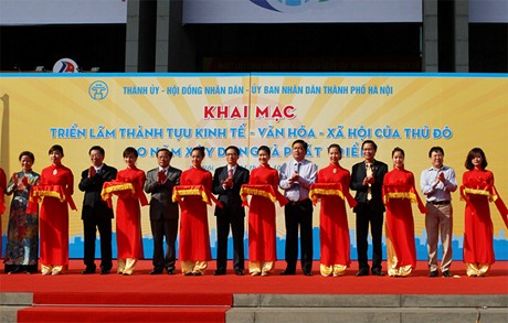 В Ханое прошла выставка социально-культурных и экономических достижений